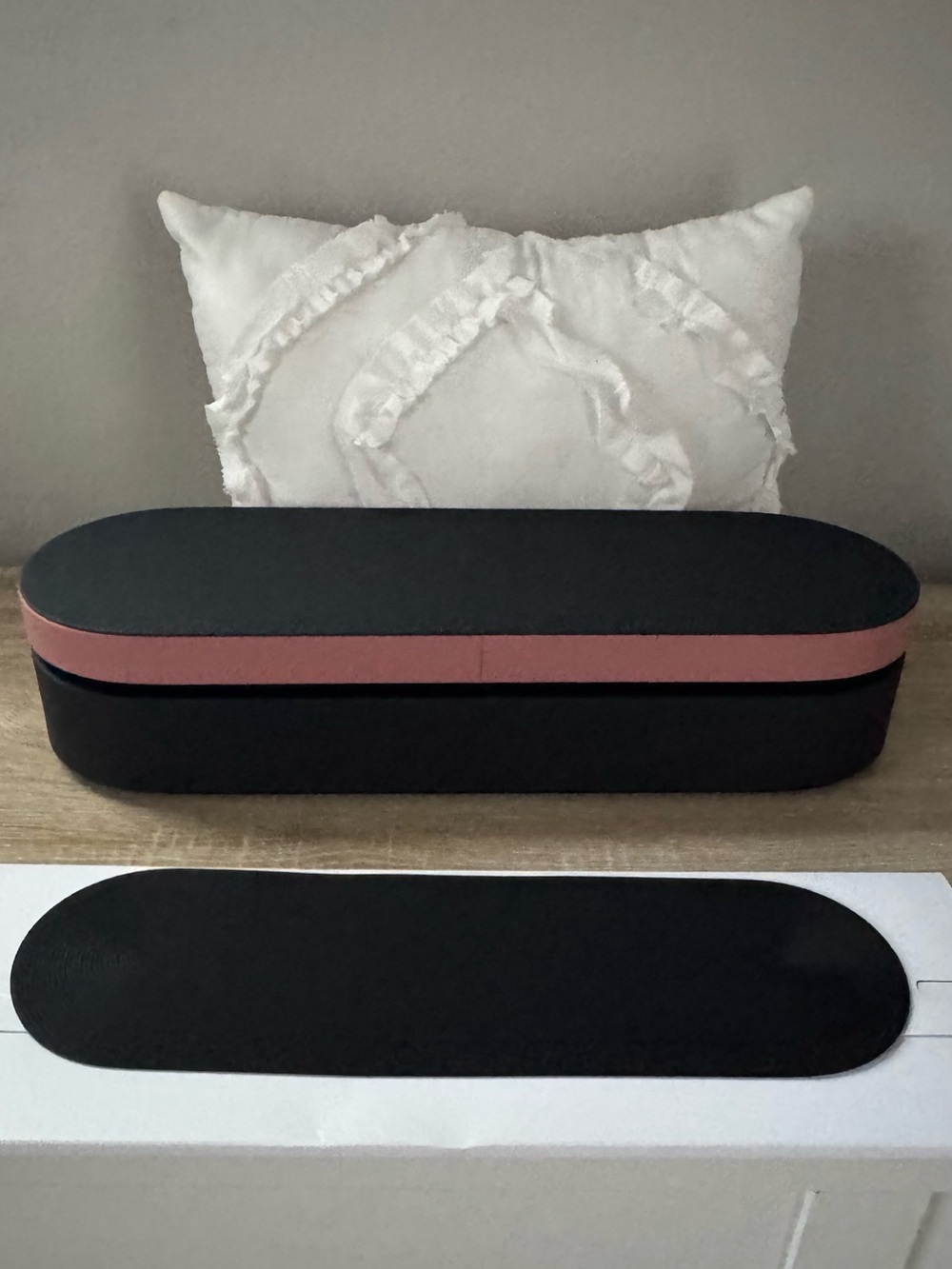 Dyson Airstrait Storage Case in Plum + Silicone Heat-Resistant Mat